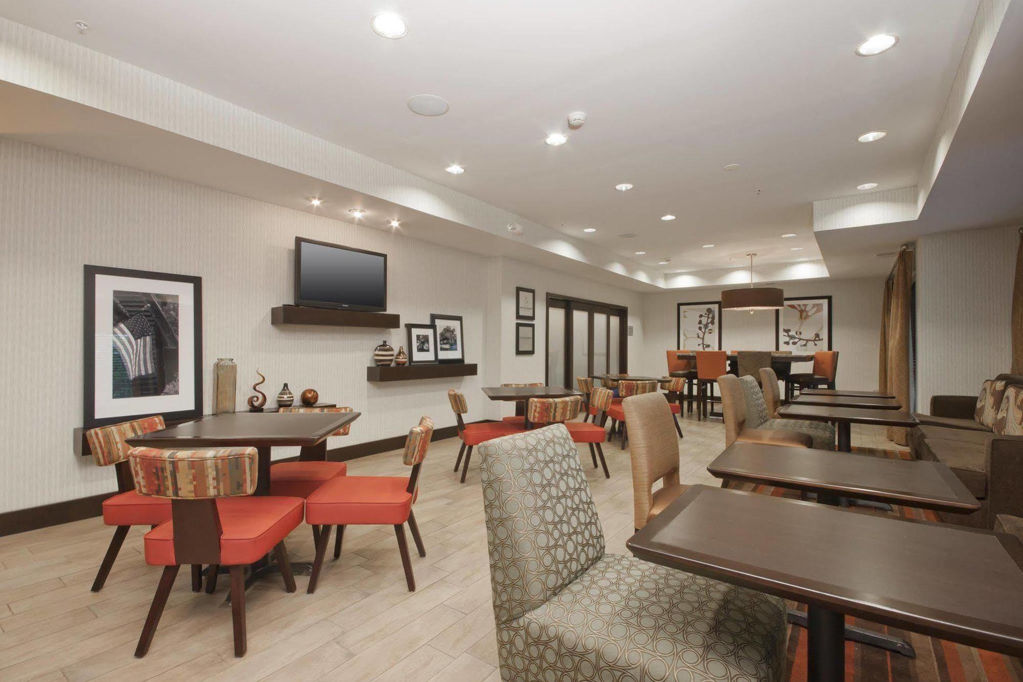 Hampton Inn Binghamton/Johnson City Exterior foto